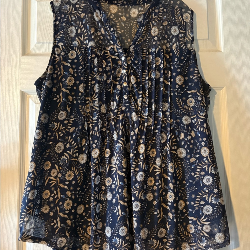 BloomChic Navy Floral Half Button Down Tank with Mesh Shoulders Size XL
